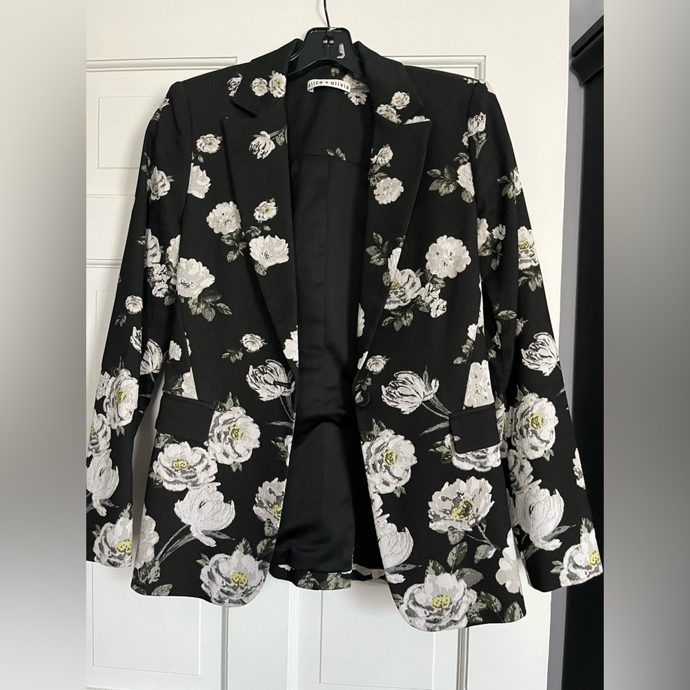 Alice & Olivia Floral Blazer